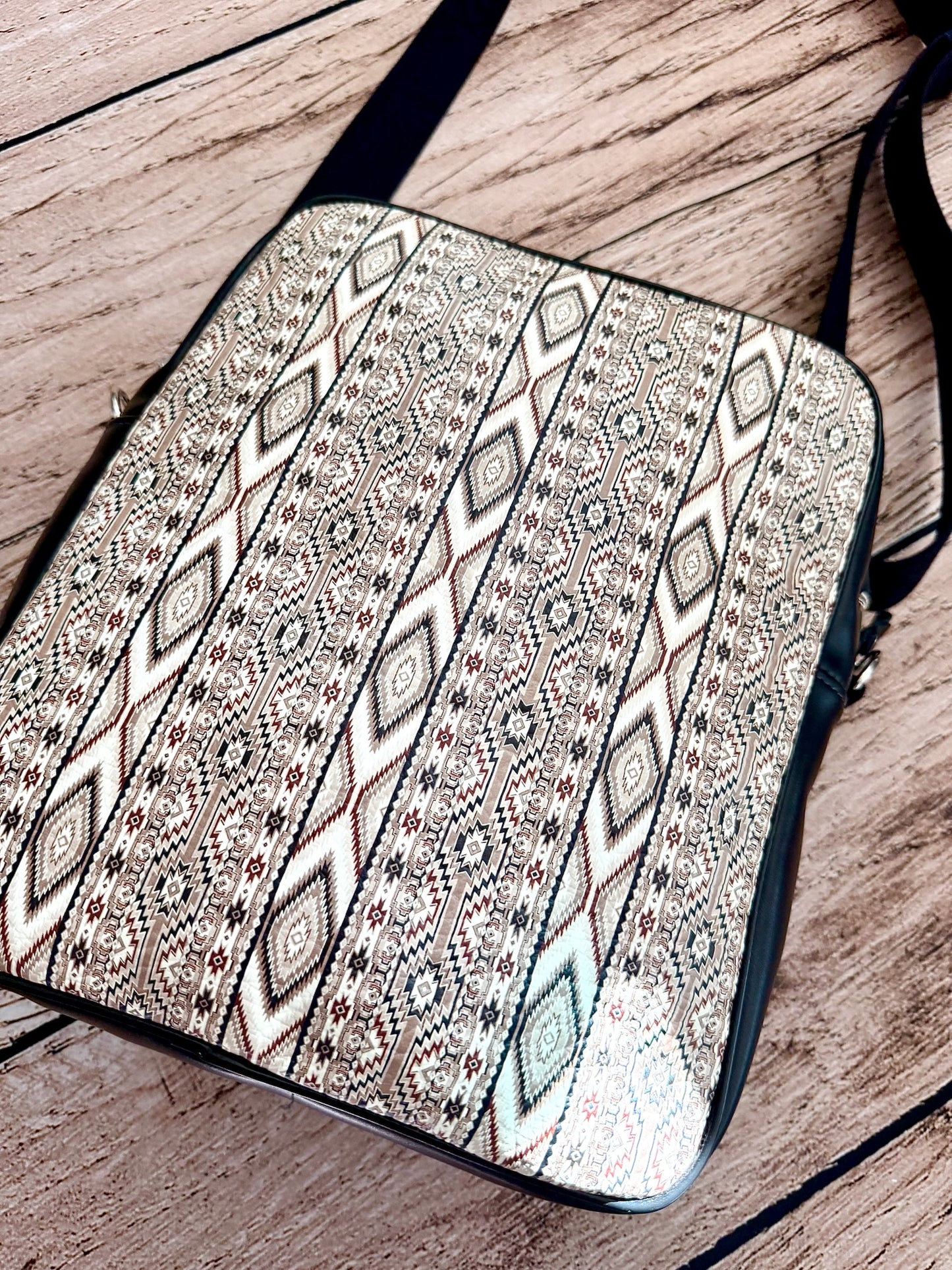 Sedona Leather Messenger Bag